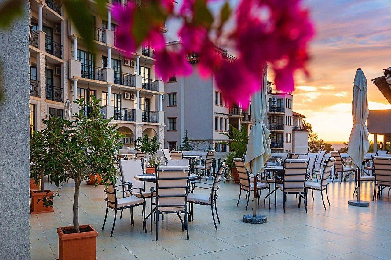 The Cliff Beach Apartments 오브조르 외부 사진